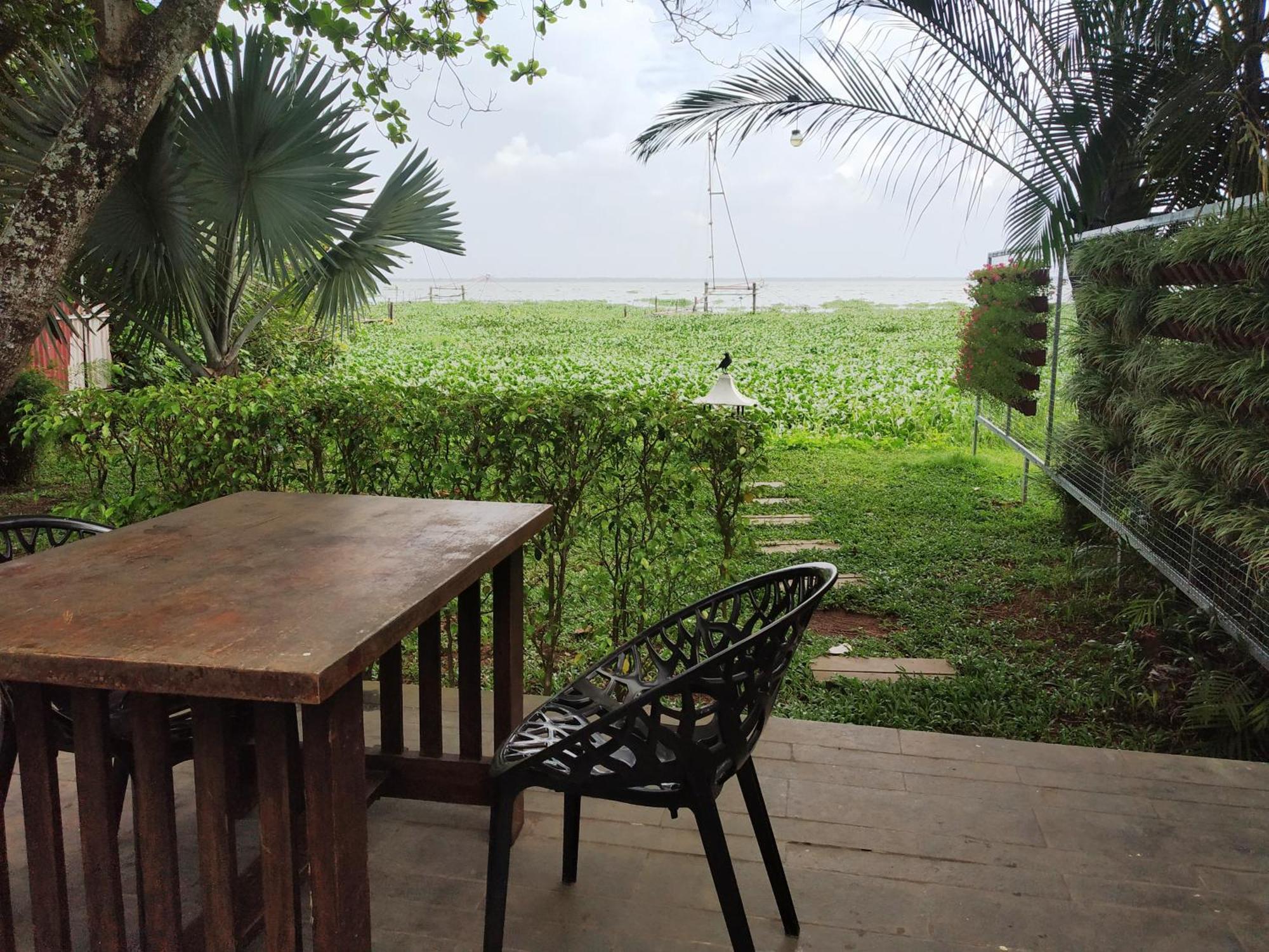 Deshadan Backwater Resort - The Best Sunrise View Alappuzha Buitenkant foto