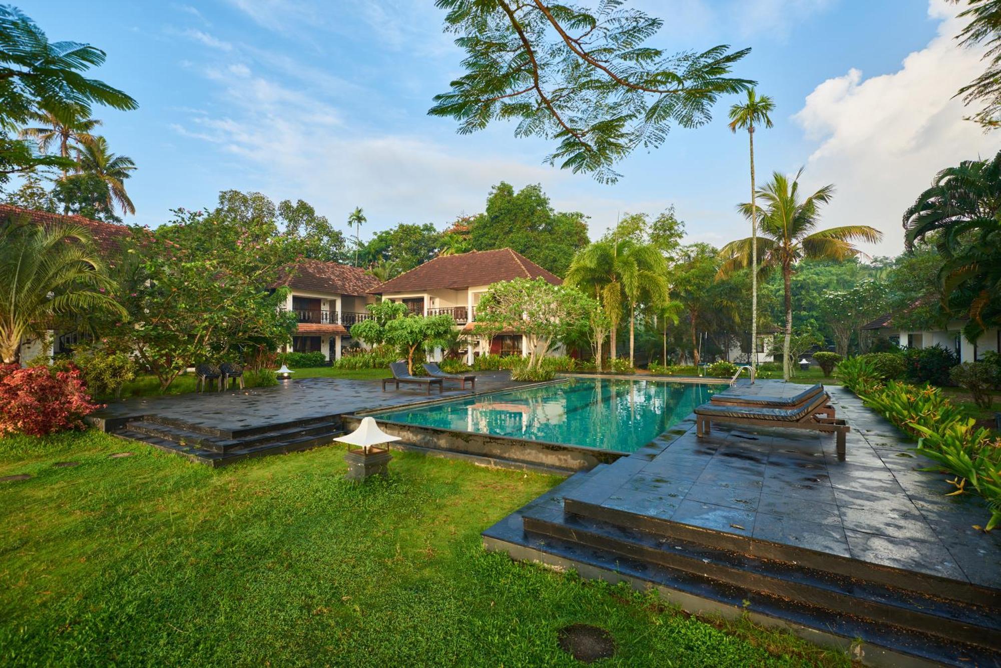 Deshadan Backwater Resort - The Best Sunrise View Alappuzha Buitenkant foto
