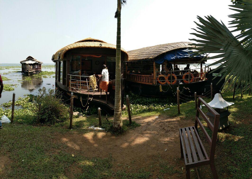 Deshadan Backwater Resort - The Best Sunrise View Alappuzha Buitenkant foto